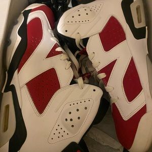 Air Jordan 6 Retro. Size 10